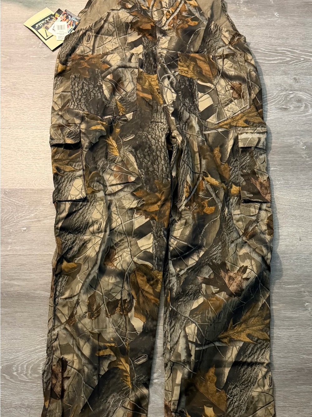 Walls Realtree Hardwoods Camo Bib Overalls Mens Hunting Workwear 42x32 - Picture 8 of 10